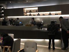 -瑞幸咖啡(怡富广场店)
