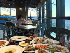 -锦厨国际自助餐厅 · 云端景观 (昆明索菲特大酒店)