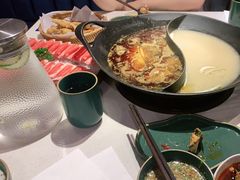 -新辣道鱼火锅(上地华联店)