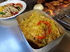-马路牙子烧烤音乐酒馆(望京店)