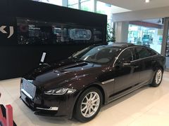 -上海伟杰·捷豹路虎4S店(闵行店)