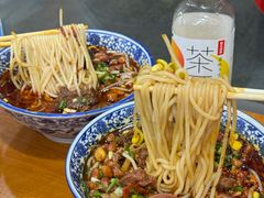 -湖南常德牛肉米粉(十梓街店)