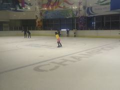 -冠军冰场CHAMPION RINK(百联又一城店)
