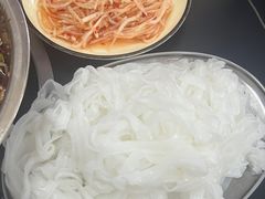-周良天山牛杂城(天山路总店)
