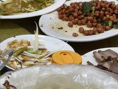 -铁东熏肉大饼铺老二马路黑牌子