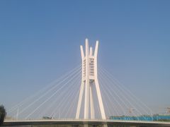 -郑东新区龙湖公共艺术中心
