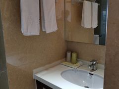 -醉江景酒店式公寓(桐庐利时广场店)