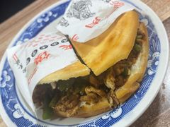 -老字号杨坡红油米线腊汁肉夹馍(东四道巷店)