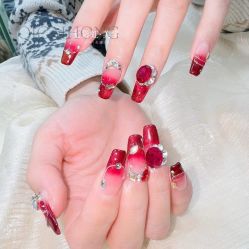 -七彩虹美甲美睫 半永久