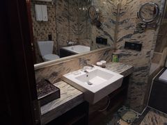 -东北大厦酒店(沈阳北站青年大街店)