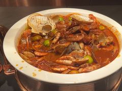 -牛YO寿喜烧·铁板烧和牛火锅自助(市府恒隆店)
