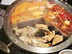 -廖掌柜·重庆鲜货火锅(上海首店)
