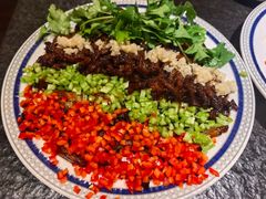 -靠山屯东北农家菜(八龙桥雅苑店)