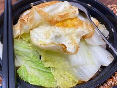 蹄髈煲仔饭-堂屋糖水店(愚园店)