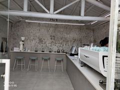 -边渡咖啡烘焙店(昙华林店)