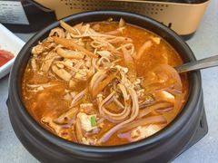 -豚妈妈汤饭·部队锅(南京东路店)