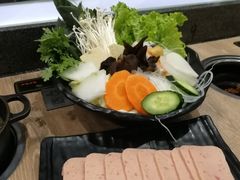 -呷哺呷哺(新世界百货望京店)