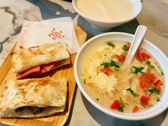 鸡蛋汤-高玛纳驴肉火烧(一世界店)