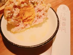 咸蛋黄狮子头-十面春风·江南面馆(崇宁路店)