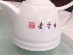 -老季市·三代非遗传承·地标美食老汁鸡(工农路店)