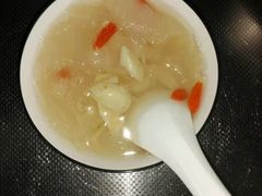 -舒月母婴月嫂育儿嫂(静安店)