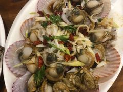 -老东镇啤酒屋海鲜加工·蒸汽海鲜·海鲜烧烤(台东店)