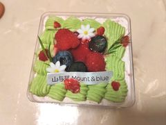 -山与蓝·轻糖鲜果蛋糕(勒泰店)