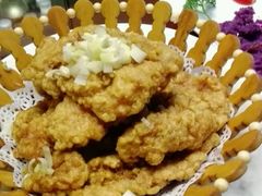 -金牌餐厅·天津菜·八珍豆腐·老爆三(瓷房子店)
