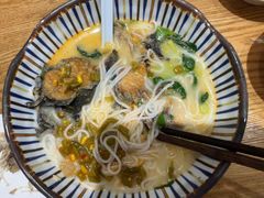 -鲜越鲜鱼粉(财富购物中心店)