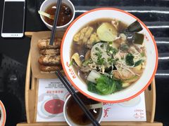 -麻小劲菌汤麻辣烫(体育西路店)