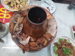 特色古城浑锅-龙香居海鲜浑锅家常菜·特色驴肉