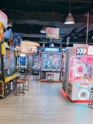 -蹦蹦乐园(南桥百联店)