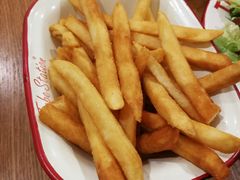 -Tube station站点比萨(王府井百货店)