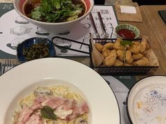 -静香HOUSE·全时段融合餐厅(七星欢乐颂店)