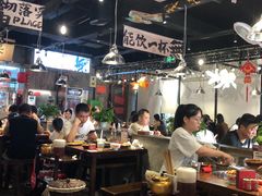 -萍姐火锅·公路夜市(武汉首店)