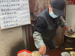 -老婆婆炒饭(小白楼1902欧式风情街店)