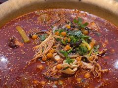 -张翻越·川渝冒菜·武汉黑鸭煲(城北万象城店)