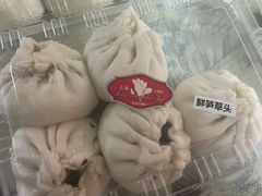 -白玉兰食品(中山公园龙之梦店)