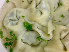 汤馄饨-潘国仙耳光馄饨(黄家阙路店)