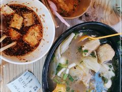 -八一路好吃街(雨田商务大厦店)