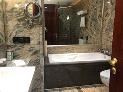 -东北大厦酒店(沈阳北站青年大街店)