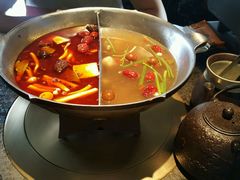 -湊湊火锅·茶憩(新中关购物中心店)