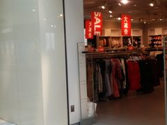 -H&M(鹏欣水游城店)