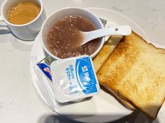 -长沙晚报大道亚朵酒店