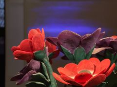 -Nathalie Djurberg与Hans Berg“牛皮纸包裹的月亮”-Prada荣宅当季展览