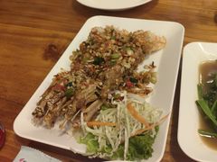 -两兄弟Song Pee Nong(2号店)