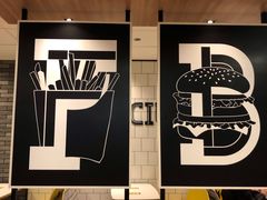 -麦当劳(保利若比邻店)