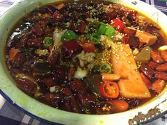 -马路牙子地桌烤肉(工体店)