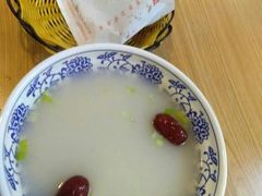 -大耳公曹氏驴肉包子铺(三八店)