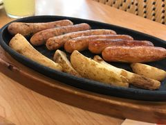 特色烤肠拼盘-萨莉亚意式餐厅(南京环亚凯瑟琳广场店)